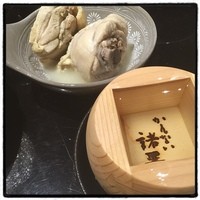 かんない 諸星 - 水たき。
                今日も。
                先付けから全部美味い。
                予約必須。