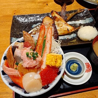 一夜干しと海鮮丼 できたて屋_1