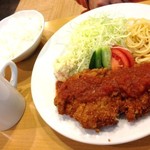 洋食の店 ジューシィ - 定食にはコーヒーかアイスが付きます♪