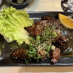 あさひ - ホルモンのバター焼き