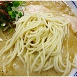 カシムラ - ぽっきり感のある麺。