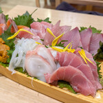 川越鮪魚酒場 - お刺身舟盛り合わせ（3,938円