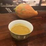 すぱいす暮らし - ロロンカボチャのすぱいすスープ