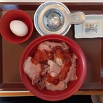 すき家 - 料理写真:ローストビーフ丼（並盛）