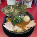 家系ラーメン たつ家
