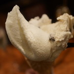 バール エ ターヴォラ カルダ ラ・ジョストラ - ミルクラムレーズンチョコチップ