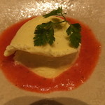 銀座 吉本 - 焼苺すーぷ バニラアイス添え