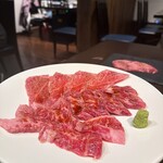 本格焼肉・もつ鍋 肉衛門 - 