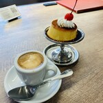 パンとエスプレッソと土佐喫茶 - 料理写真:プリンとエスプレッソマキアート