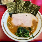IEKEI KANSAI 王道家直系 我道家 - ラーメン♪