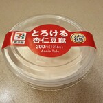 セブンイレブン - 料理写真:とろける杏仁豆腐