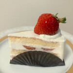 パティスリー プレジール -  あまおうのショートケーキ 750円