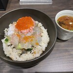Shoyu o Kakenai Kaisen-don Umi Sachi