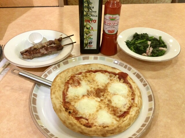 Saizeriya Ion Sapporo Motomachi Ten - Shindo Higashi/Family