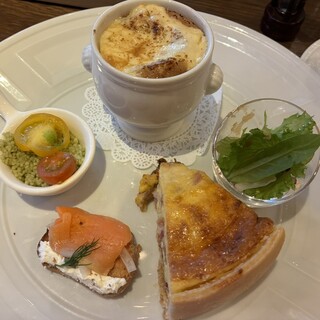 カフェ マルリー_0