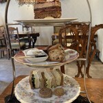 salon de the Tea shot - 