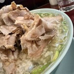 中華そば すずきや - 料理写真:こってり背脂（醤油）チャーシューメン（UP）