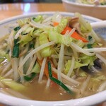 ぎょうざの満洲 - 料理写真: