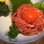 和牛 まつした - タンユッケ(もちろん合法)