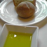 リストランテAO 青山 - パンとオリーブ油