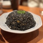 魚金 - ◯イカ墨チャーハン¥1,342