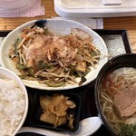 沖縄料理とそーきそば たいよう食堂 - 