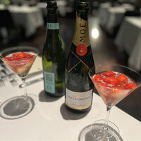 THE COSMOPOLITAN GRILL BAR TERRACE - 