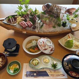 活魚料理一徳_2