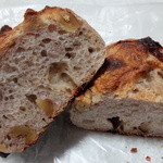 パリアッシュ - エメンタール　ノアの断面♪