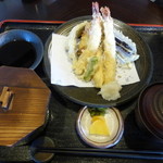 谷津家 - <'15/01/24>海老穴子天ぷら定食（季節ご飯）￥１４９０