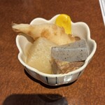 集合郎 - お通し　牛タン入りおでん