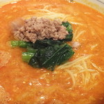 四川 MON 花 - 辛口担々麺のスープ