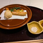 北新地 湯木 - ふぐ白子と空豆、蟹の天ぷら