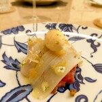 Le Jardin de Kamo - ⚫本鮪のタルタル  蕗のとうのタプナード  独活と仏手柑のピクルス  アーティチョーク