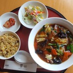 景山 - 景山ランチ・豚レバースタミナラーメン＆挽肉と韮のチャーハン1080