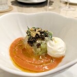 Le Jardin de Kamo - ⚫桜葉香るガスパチョ  フェンネルのエスプーマ  ボタン海老とプンタレッラのキヌア