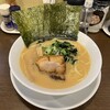 醤油豚骨ラーメン きんいろ - 醤油豚骨ラーメン