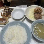 東京餃子楼 - 料理写真: