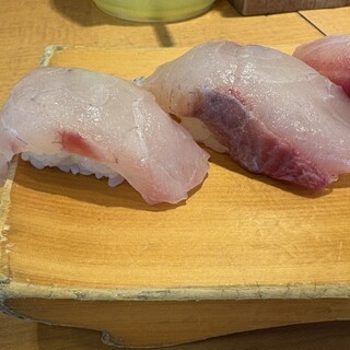 地魚回転寿司 丸藤_1