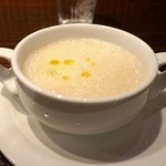 ラ・トォルトゥーガ - 本日のスープ（蕪）