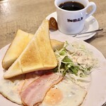 珈琲元年 - ベーコンエッグモーニング