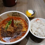 極上担々麵 香家 - 「麺とごはんのセット　鬼・担々麺」全景