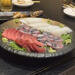 居酒屋　上半 - マグロ、アジ、イカ