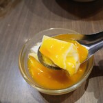 極上担々麵 香家 - 「マンゴー杏仁豆腐」