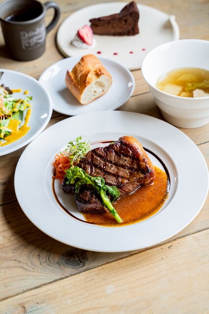 農家レストラン サンセットウォーカーヒル （SUNSET WALKER HILL ）の