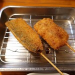 のんき - 右が豚の大葉巻き、左がアジ