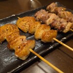 秋田比內地雞生產責任者之店　本家Abeya 秋田店 - 雞腿肉、雞翅