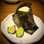 だるま - すじこおにぎり 380円