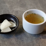 ループ ハンバーグ - 自家製ソースチェダーチーズハンバーグ