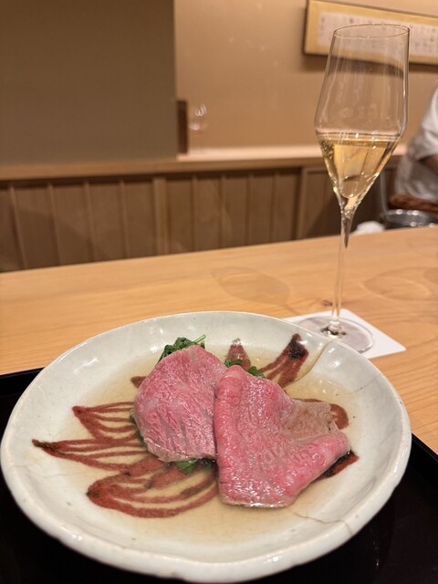 by ce637 : にくの匠 三芳 (みよし)- 祇園四条/牛料理 | 食べログ